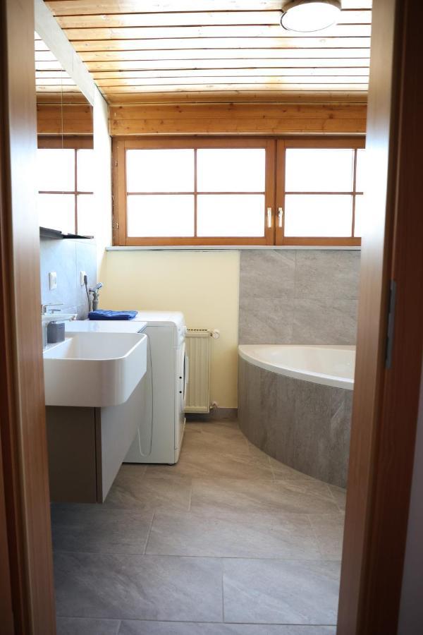 Appartement Lake View ชไตน์ดอร์ฟ อัม ออสเซียเฮอร์ ซี ภายนอก รูปภาพ